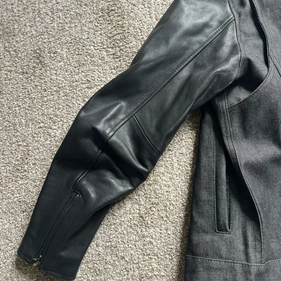 First manufacturing company leather and canvass heavy duty riding jacket - Picture 5 of 8